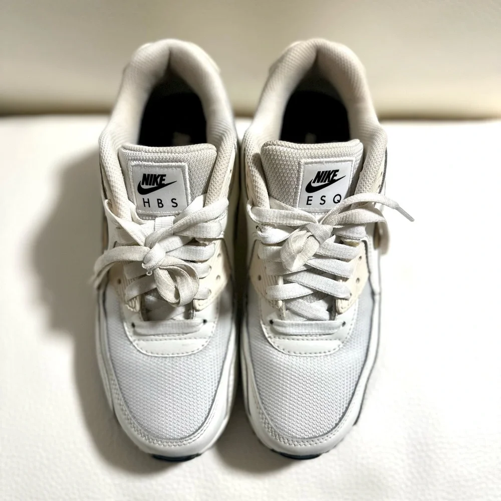 NIKE Air Max 90 Premium, 7.5 Leather White & Gold - Picture 4 of 11